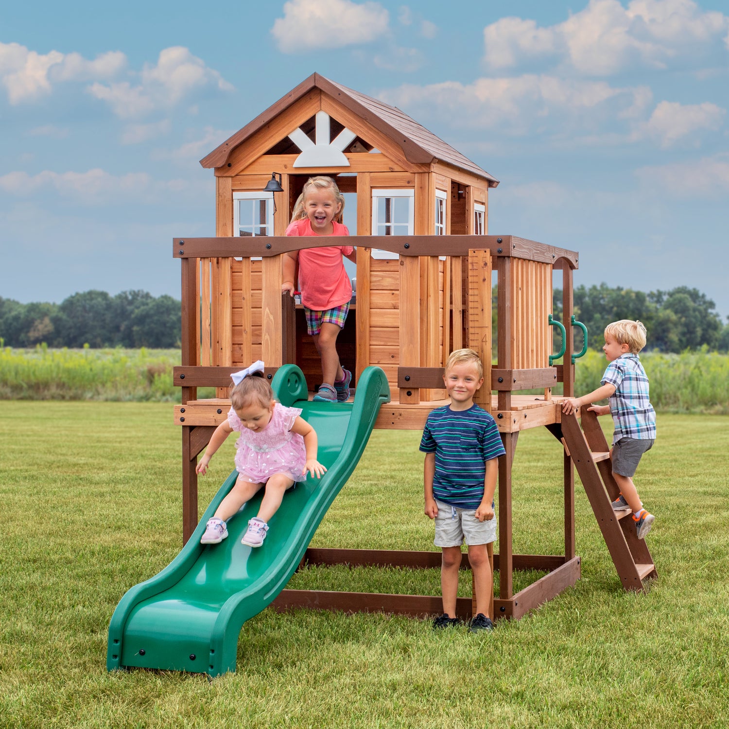 Echo Heights Playhouse — Backyard Discovery cedar playhouses